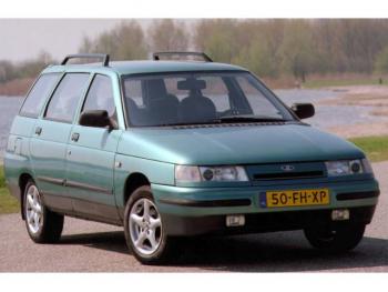 imagine dezmembrez-Lada-111-avariat-2332.htm
