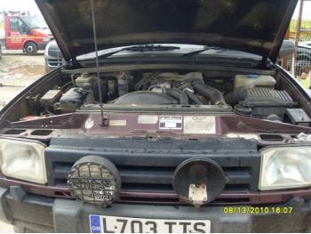 imagine dezmembrez-Land-Rover-Discovery-II-avariat-14079.htm