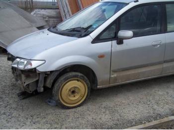 imagine dezmembrez-Mazda-Premacy-avariat-4082.htm