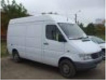 imagine dezmembrez-Mercedes-320-avariat-2422.htm