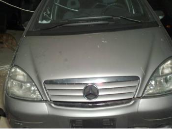 imagine dezmembrez-Mercedes-A160-avariat-3956.htm