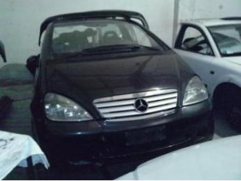 imagine dezmembrez-Mercedes-A170-avariat-16006.htm