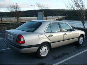 imagine dezmembrez-Mercedes-C180-avariat-1313.htm