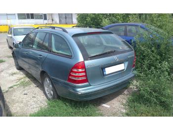 dezmembrez-Mercedes-C180-avariat-25652.htm imagine dezmembrez-Mercedes-C180-avariat-25652.htm