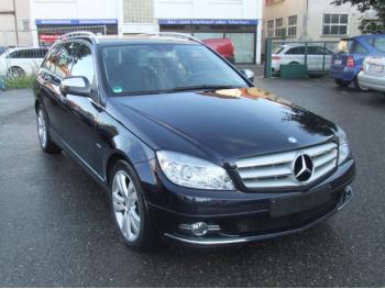 imagine dezmembrez-Mercedes-C220-avariat-18163.htm