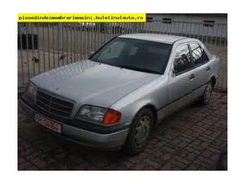 imagine dezmembrez-Mercedes-C220-avariat-25475.htm