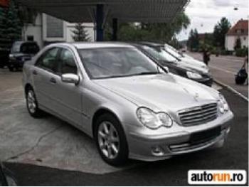 dezmembrez-Mercedes-C220-avariat-850.htm imagine dezmembrez-Mercedes-C220-avariat-850.htm