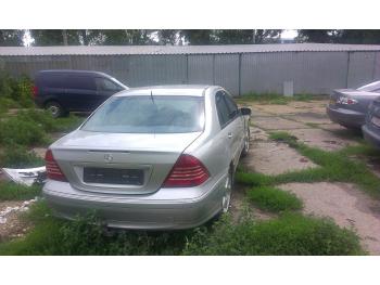 dezmembrez-Mercedes-C270-avariat-25654.htm imagine dezmembrez-Mercedes-C270-avariat-25654.htm