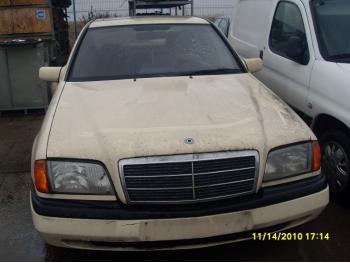imagine dezmembrez-Mercedes-E200-avariat-16131.htm
