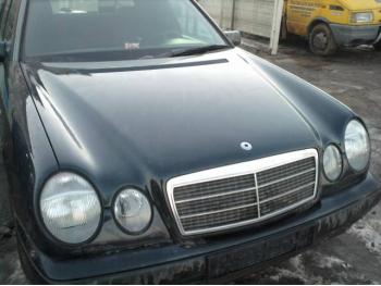 dezmembrez-Mercedes-E240-avariat-14270.htm imagine dezmembrez-Mercedes-E240-avariat-14270.htm