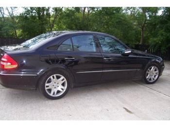 imagine dezmembrez-Mercedes-E270-avariat-12031.htm