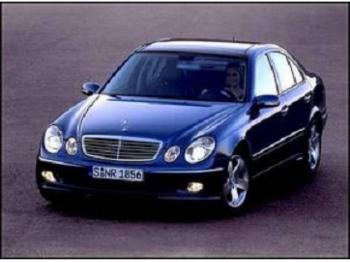 imagine dezmembrez-Mercedes-E270-avariat-12032.htm