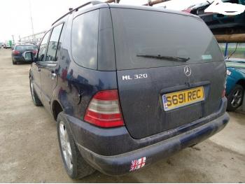 dezmembrez-Mercedes-ML320-avariat-21634.htm imagine dezmembrez-Mercedes-ML320-avariat-21634.htm