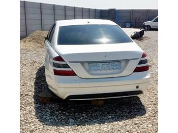 imagine dezmembrez-Mercedes-S320-avariat-27368.htm