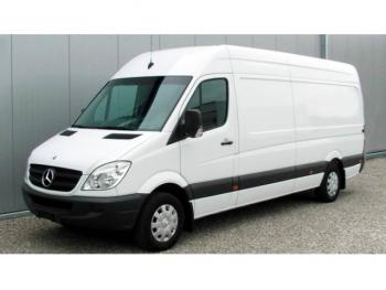 imagine dezmembrez-Mercedes-SPRINTER-avariat-11363.htm