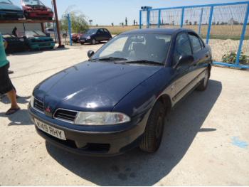 imagine dezmembrez-Mitsubishi-Carisma-avariat-21638.htm