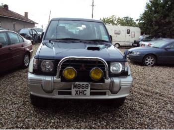dezmembrez-Mitsubishi-Pajero-avariat-11765.htm imagine dezmembrez-Mitsubishi-Pajero-avariat-11765.htm