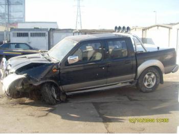 imagine dezmembrez-Nissan-Navara-avariat-1865.htm