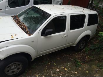 imagine dezmembrez-Nissan-Pathfinder-avariat-27472.htm