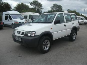 imagine dezmembrez-Nissan-Terrano-avariat-4340.htm