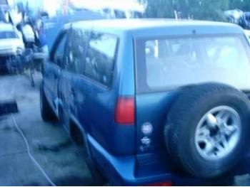 imagine dezmembrez-Nissan-Terrano-avariat-741.htm