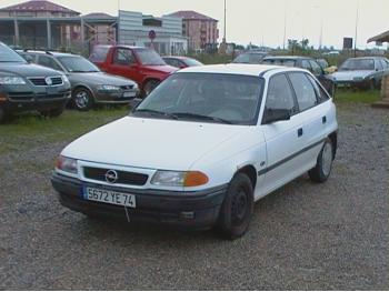dezmembrez-Opel-Astra-F-avariat-16728.htm imagine dezmembrez-Opel-Astra-F-avariat-16728.htm