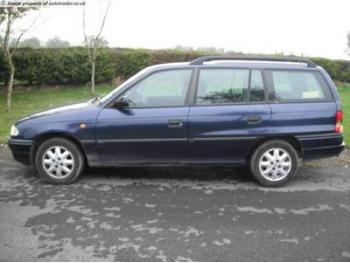 imagine dezmembrez-Opel-Astra-F-avariat-17843.htm