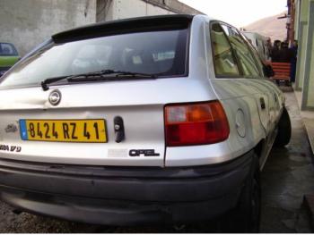 imagine dezmembrez-Opel-Astra-F-avariat-9480.htm