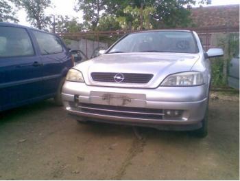 imagine dezmembrez-Opel-Astra-G-avariat-11440.htm