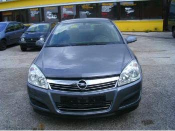 imagine dezmembrez-Opel-Astra-H-avariat-18167.htm
