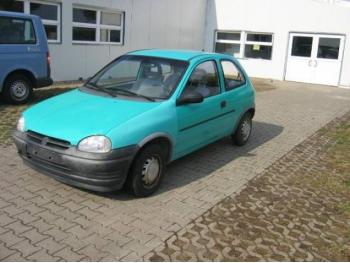 dezmembrez-Opel-Corsa-A-avariat-8724.htm imagine dezmembrez-Opel-Corsa-A-avariat-8724.htm
