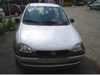 imagine dezmembrez-Opel-Corsa-B-avariat-1090.htm