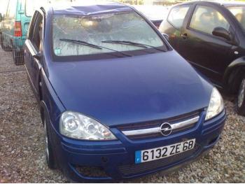 imagine dezmembrez-Opel-Corsa-C-avariat-12308.htm