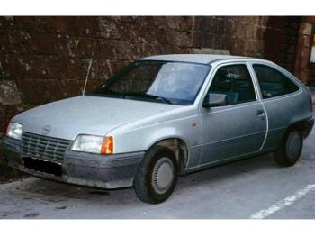 dezmembrez-Opel-Kadett-D-avariat-1119.htm imagine dezmembrez-Opel-Kadett-D-avariat-1119.htm