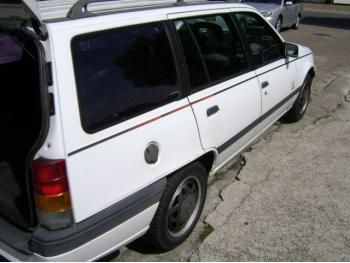 imagine dezmembrez-Opel-Kadett-E-avariat-967.htm