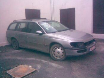 dezmembrez-Opel-Omega-B-avariat-2214.htm imagine dezmembrez-Opel-Omega-B-avariat-2214.htm