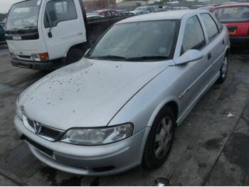 dezmembrez-Opel-Vectra-B-avariat-1185.htm imagine dezmembrez-Opel-Vectra-B-avariat-1185.htm