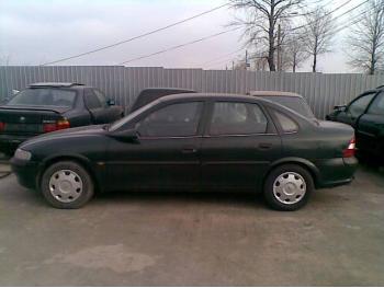 dezmembrez-Opel-Vectra-B-avariat-2188.htm imagine dezmembrez-Opel-Vectra-B-avariat-2188.htm