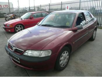 dezmembrez-Opel-Vectra-B-avariat-2782.htm imagine dezmembrez-Opel-Vectra-B-avariat-2782.htm