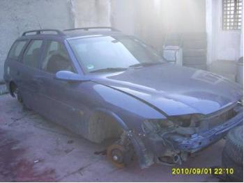 imagine dezmembrez-Opel-Vectra-B-avariat-3477.htm