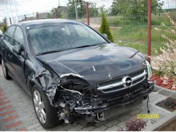 dezmembrez-Opel-Vectra-C-avariat-8726.htm imagine dezmembrez-Opel-Vectra-C-avariat-8726.htm