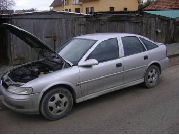 dezmembrez-Opel-Vectra-avariat-10500.htm imagine dezmembrez-Opel-Vectra-avariat-10500.htm