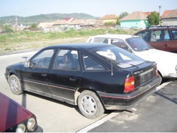 imagine dezmembrez-Opel-Vectra-avariat-1078.htm