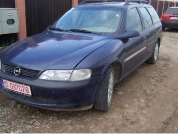 dezmembrez-Opel-Vectra-avariat-14407.htm imagine dezmembrez-Opel-Vectra-avariat-14407.htm