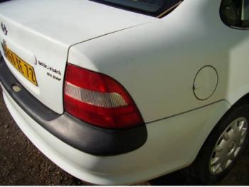 imagine dezmembrez-Opel-Vectra-avariat-885.htm