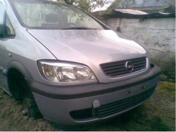 imagine dezmembrez-Opel-Zafira-avariat-11669.htm