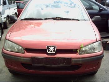 imagine dezmembrez-Peugeot-106-avariat-14117.htm