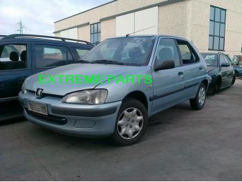 imagine dezmembrez-Peugeot-106-avariat-15433.htm