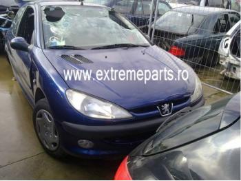imagine dezmembrez-Peugeot-206-avariat-13500.htm
