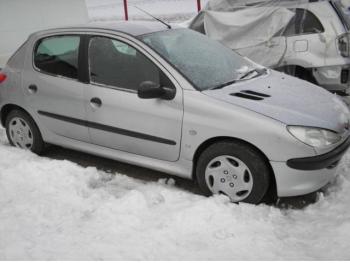 dezmembrez-Peugeot-206-avariat-14332.htm imagine dezmembrez-Peugeot-206-avariat-14332.htm